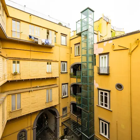 Bisignano 11 Apartamento Nápoles