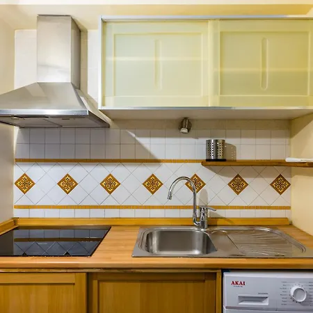 Bisignano 11 Apartament *