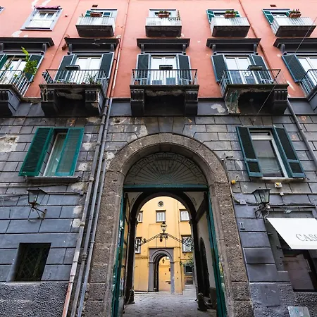 Bisignano 11 Apartament Neapol